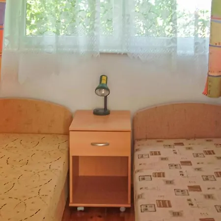 Lejlighed Cozy In With Kitchen *